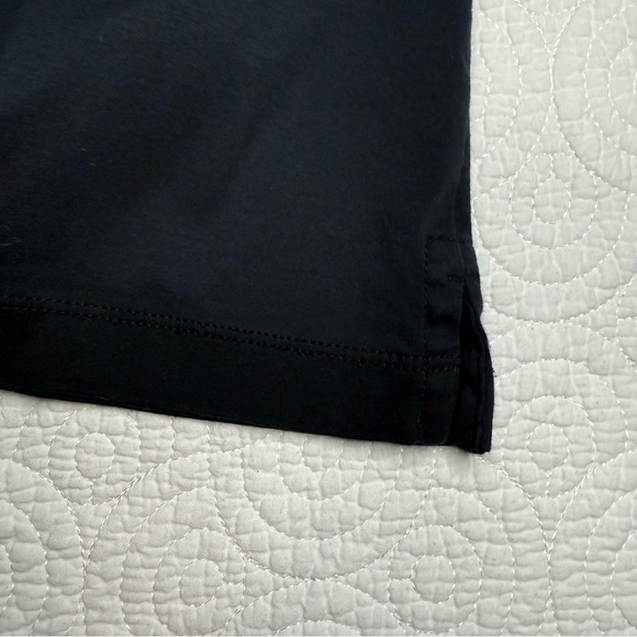 Club Monaco T-Shirt - Picture 6 of 9